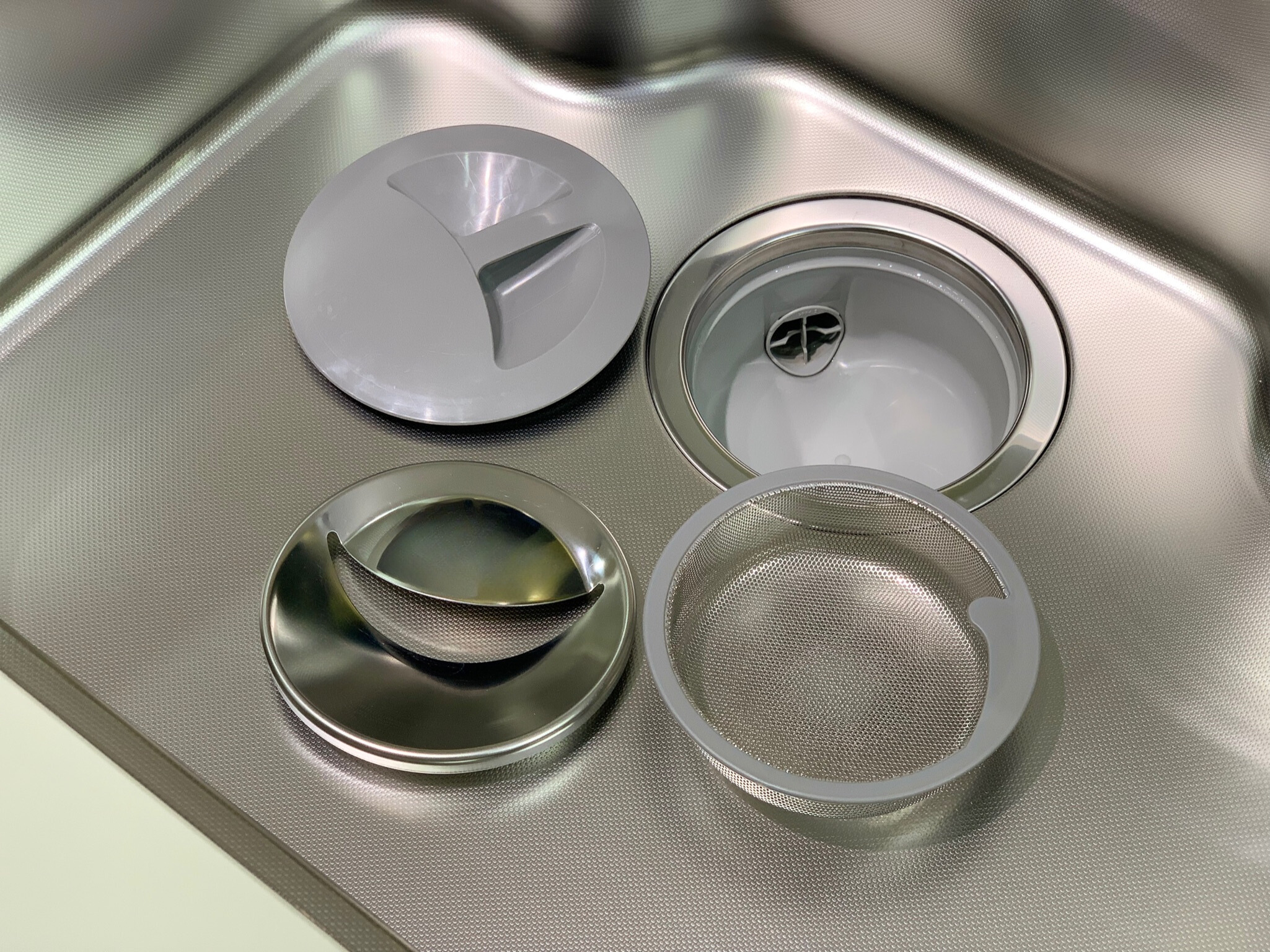 chau-rua-shigeru-gb-k-fs-ne